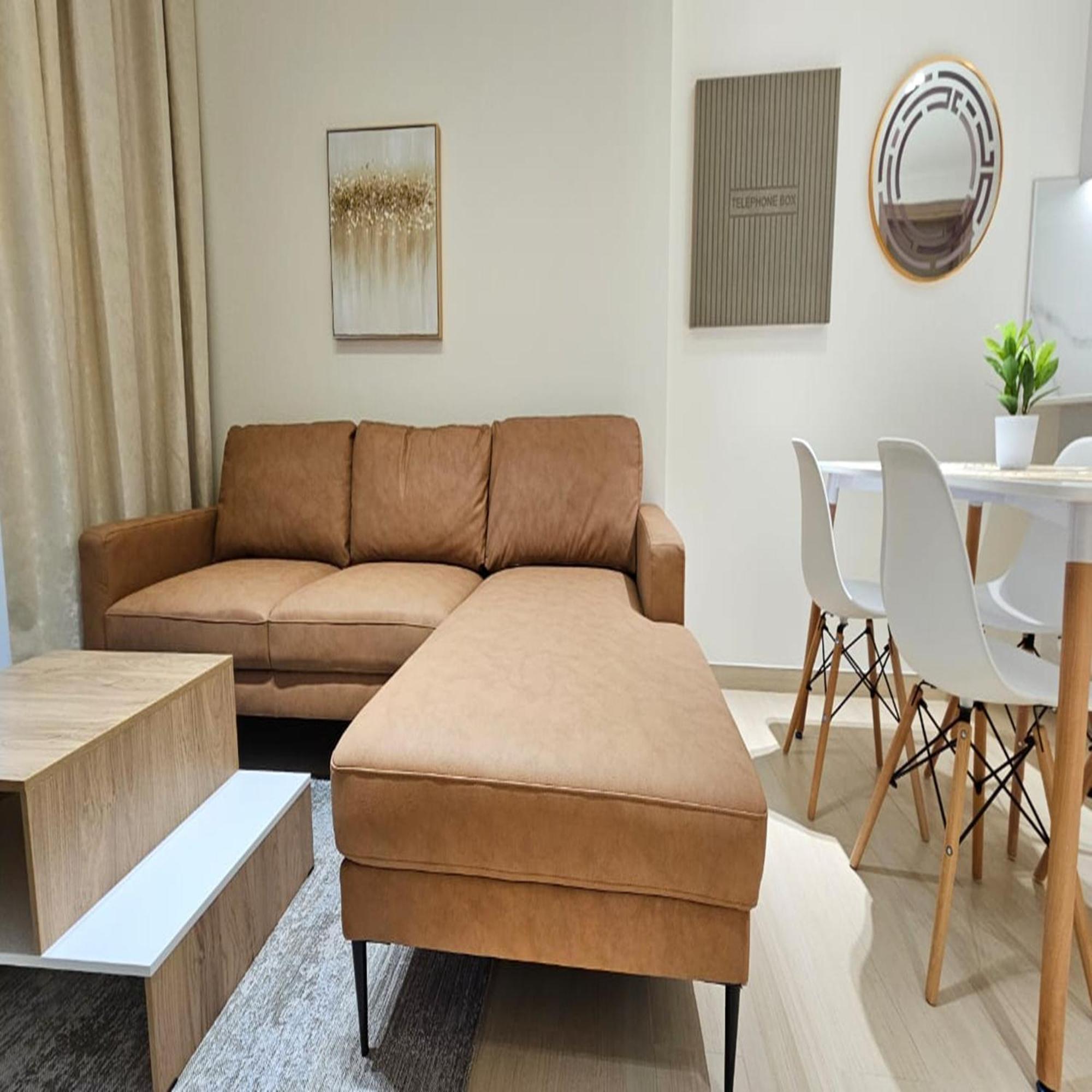 Luxurious Belvilla 1br Jvc With Pool, Gym & Bbq Access Apartment