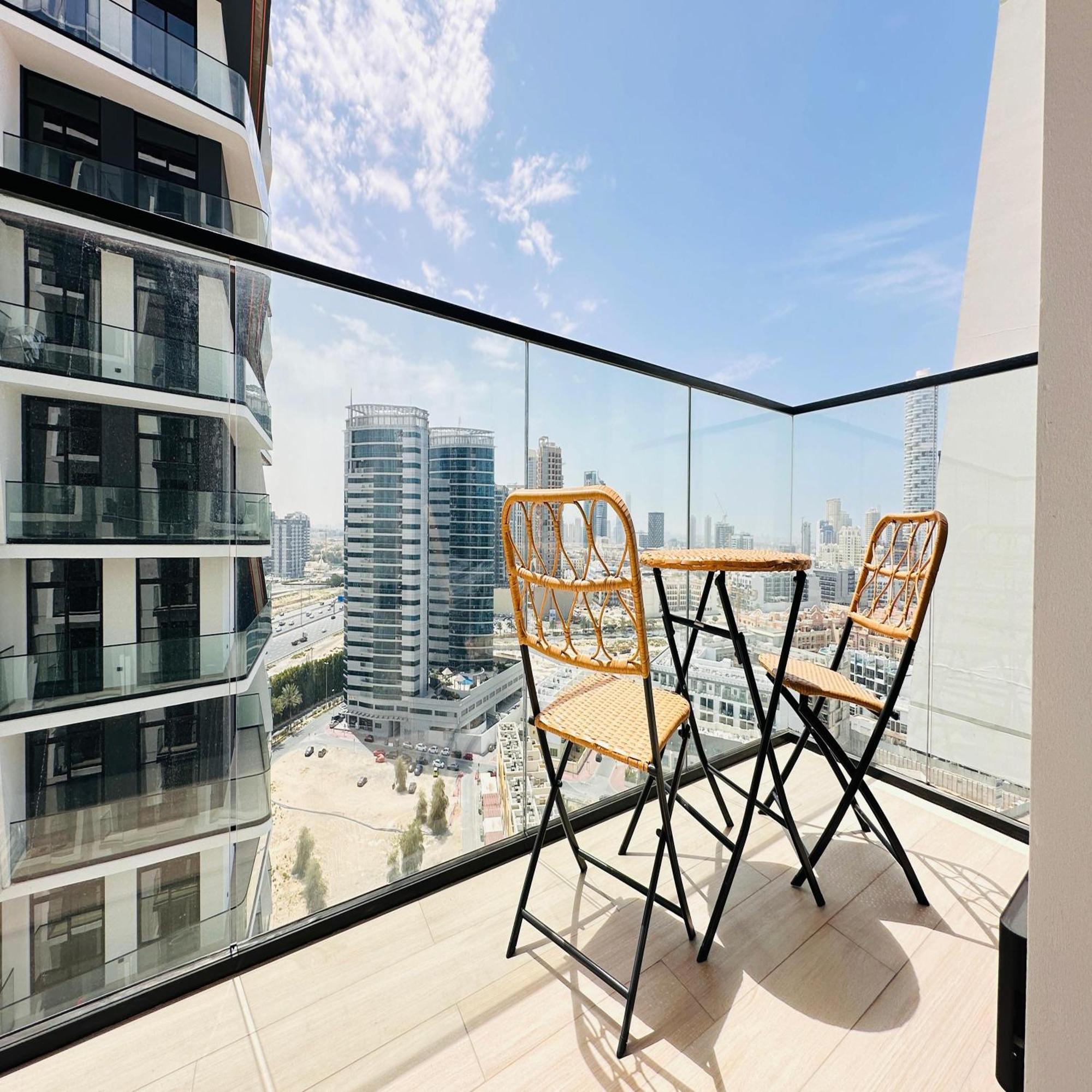 Luxurious Belvilla 1br Jvc With Pool, Gym & Bbq Access