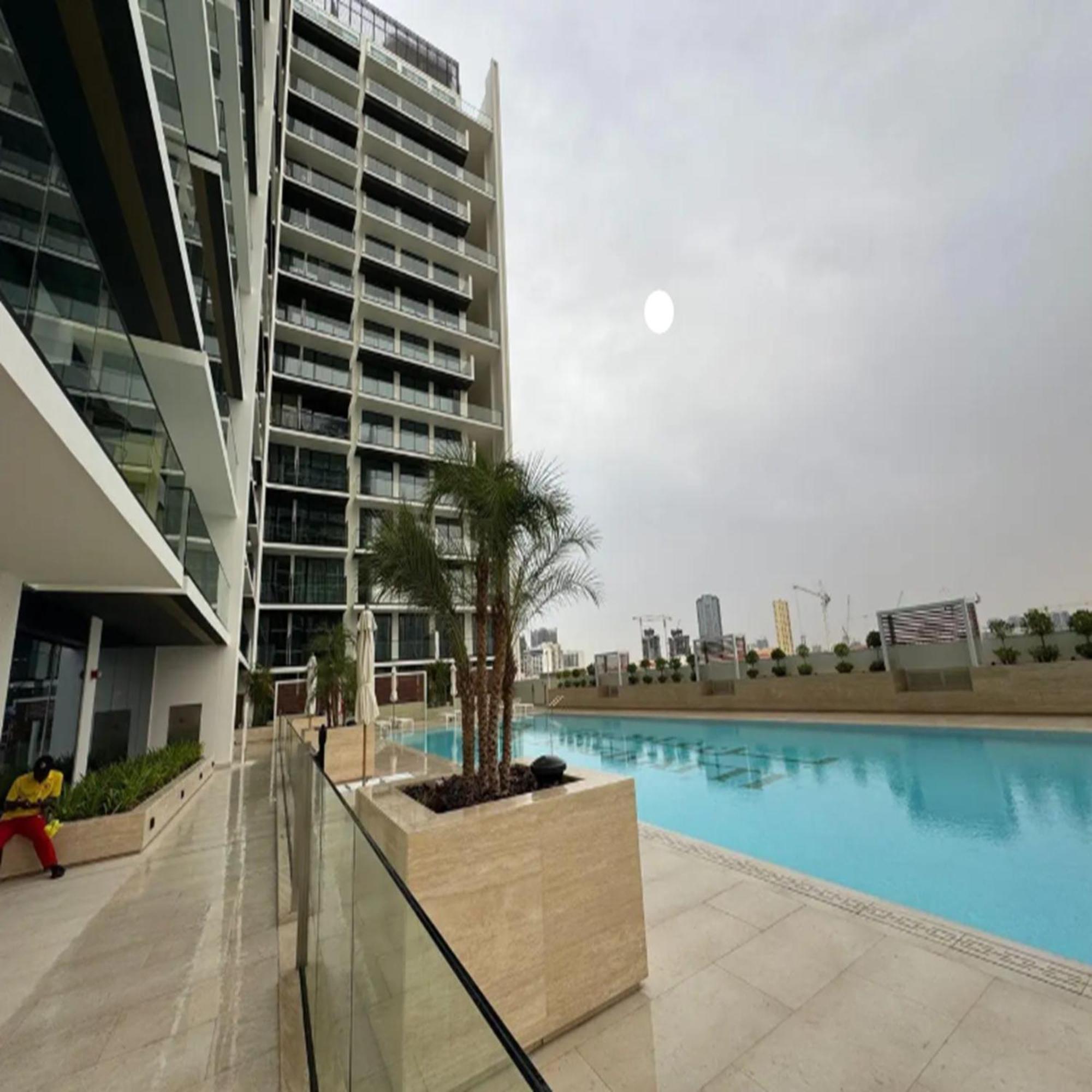 Luxurious Belvilla 1br Jvc With Pool, Gym & Bbq Access Apartment *